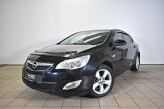 OPEL ASTRA 2011